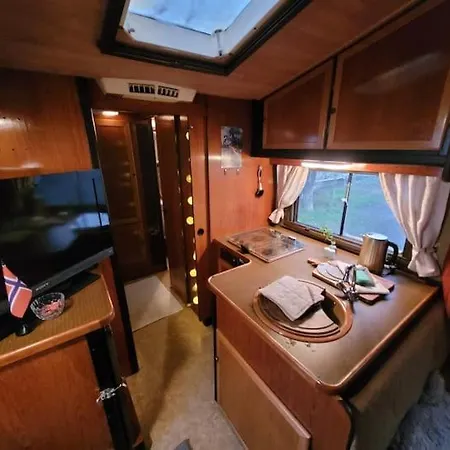 Lofoten Backyard, Youth Vw-ostel, Clou Grand Suitte Svolvær